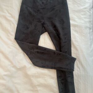 White House Black Market Charcoal Floral Leggings